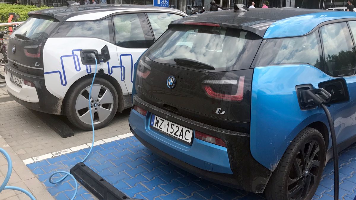 BMW i3 zdobyło popularność dzięki możliwości wypożyczenia go w carsharingu
