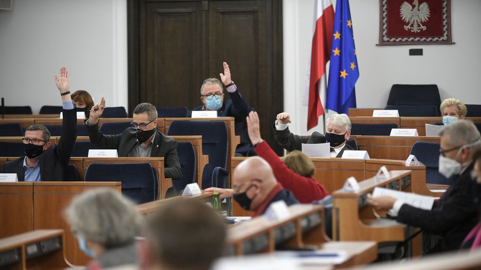 Koronawirus w Polsce. Głosowanie w Senacie