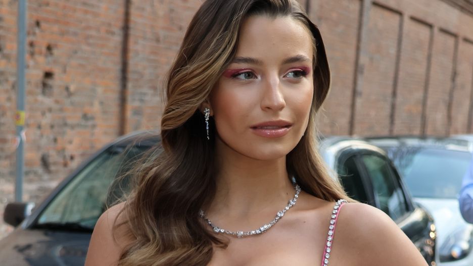 Julia Wieniawa pochwaliła się nową stylizacją