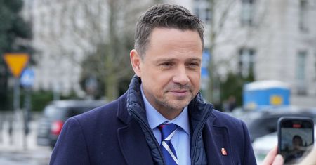 W Warszawie w nocy alkoholu nie kupisz? Prezydent zapowiada konsultacje