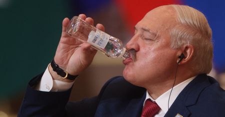 Ile kosztuje paliwo na Białorusi? Fala komentarzy do filmu Polaka