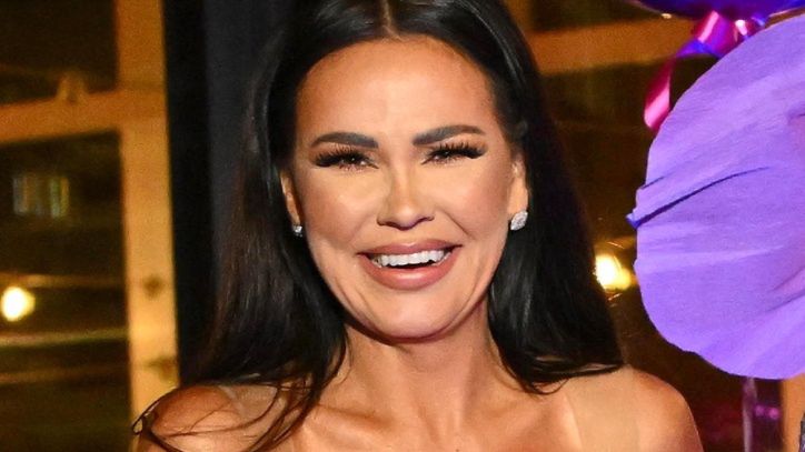 Sylwia Bomba odsłania umięśniony brzuch