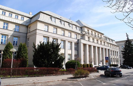 Rząd będzie przekonywać Polaków do  energetyki jądrowej. Wybrano agencję