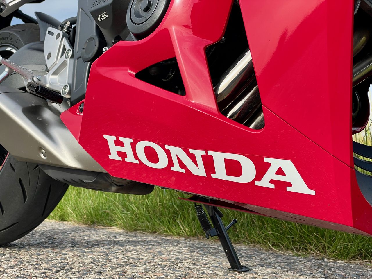 Honda CBR650R E-Clutch
