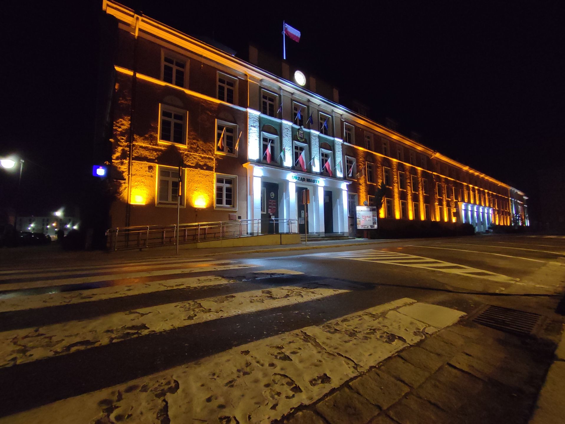 Portfel sam się otwiera. Redmi Note 10 Pro: pierwsze wrażenia i zdjęcia z aparatu 21