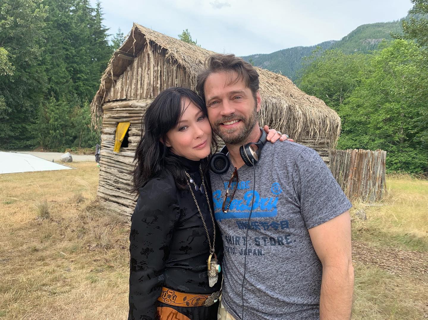 Shannen Doherty i Jason Priestley, rok 2019