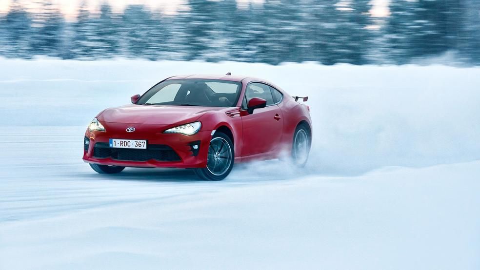 Nie, Toyota GT86 i Subaru BRZ nie znikną. Oba auta będą mieć następców