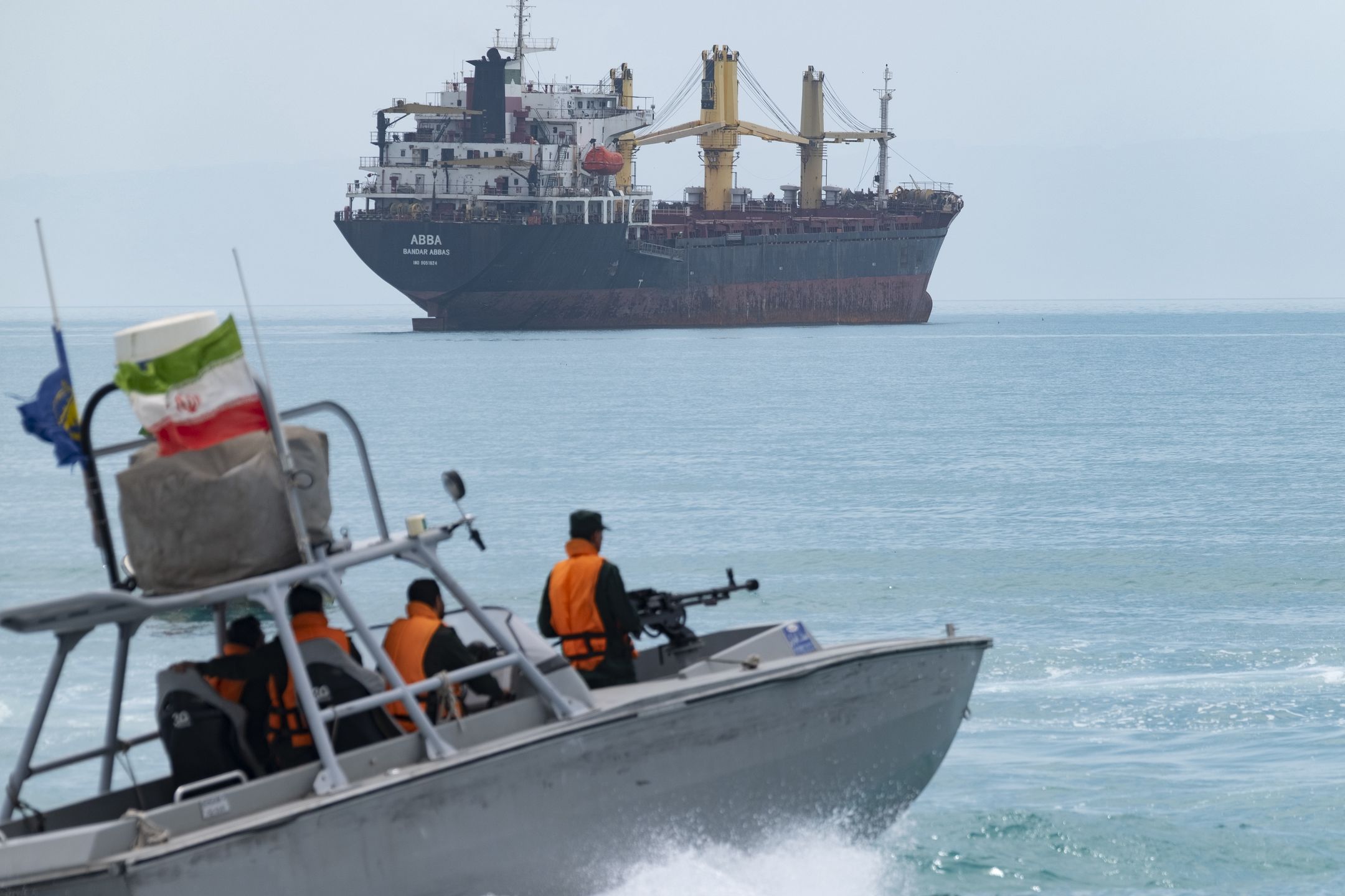 Ceny ropy wystrzeliły. Iran może zamknąć Cieśninę Ormuz