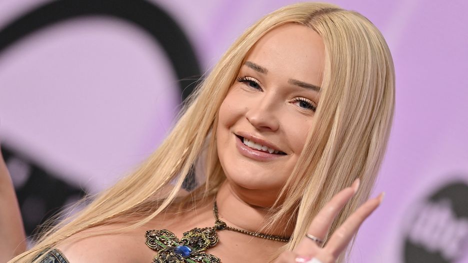 Kim Petras na American Music Awards 2022