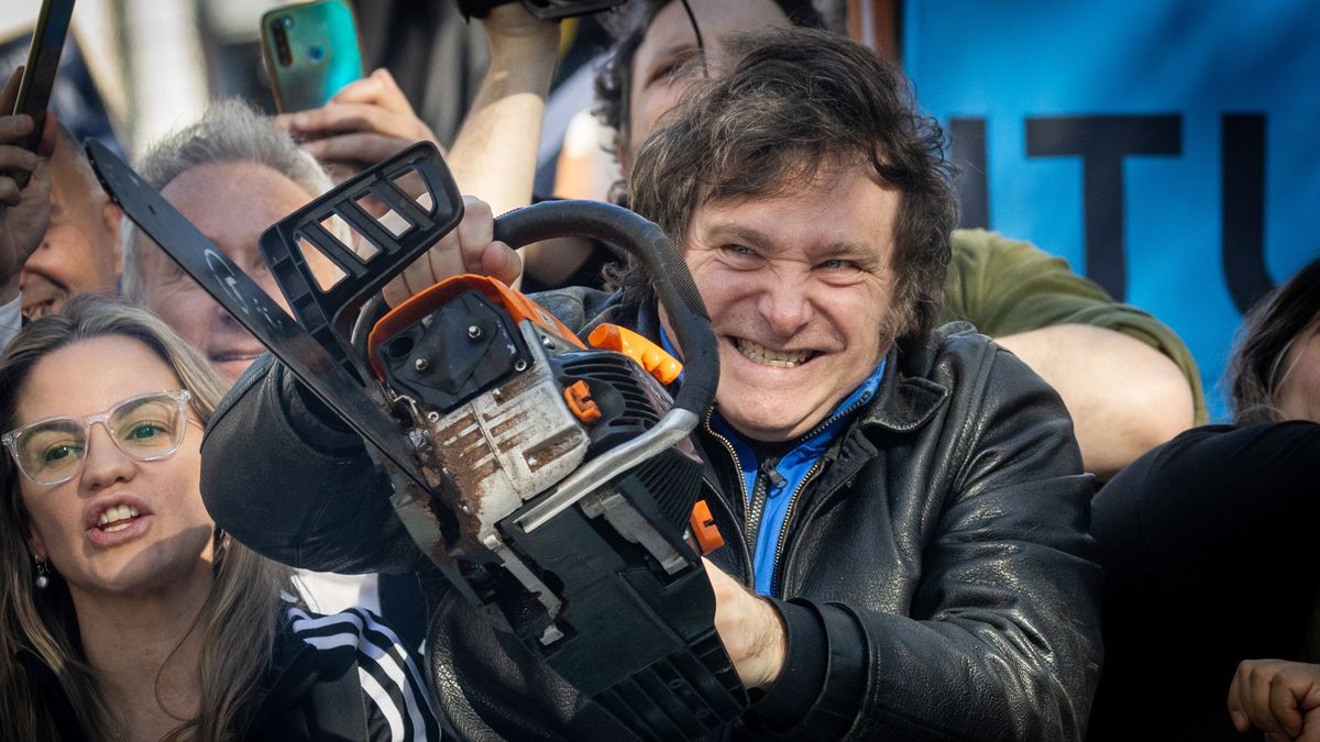 Javier Milei Presidential Rally In Buenos Aires
BUENOS AIRES, ARGENTINA - SEPTEMBER 25: Presidential candidate Javier Milei of La Libertad Avanza lifts a chainsaw next to Buenos Aires province governor candidate Carolina Piparo of La Libertad Avanza during a rally on September 25, 2023 in San Martin, Buenos Aires, Argentina. (Photo by Tomas Cuesta/Getty Images)
Tomas Cuesta
bestof, topix