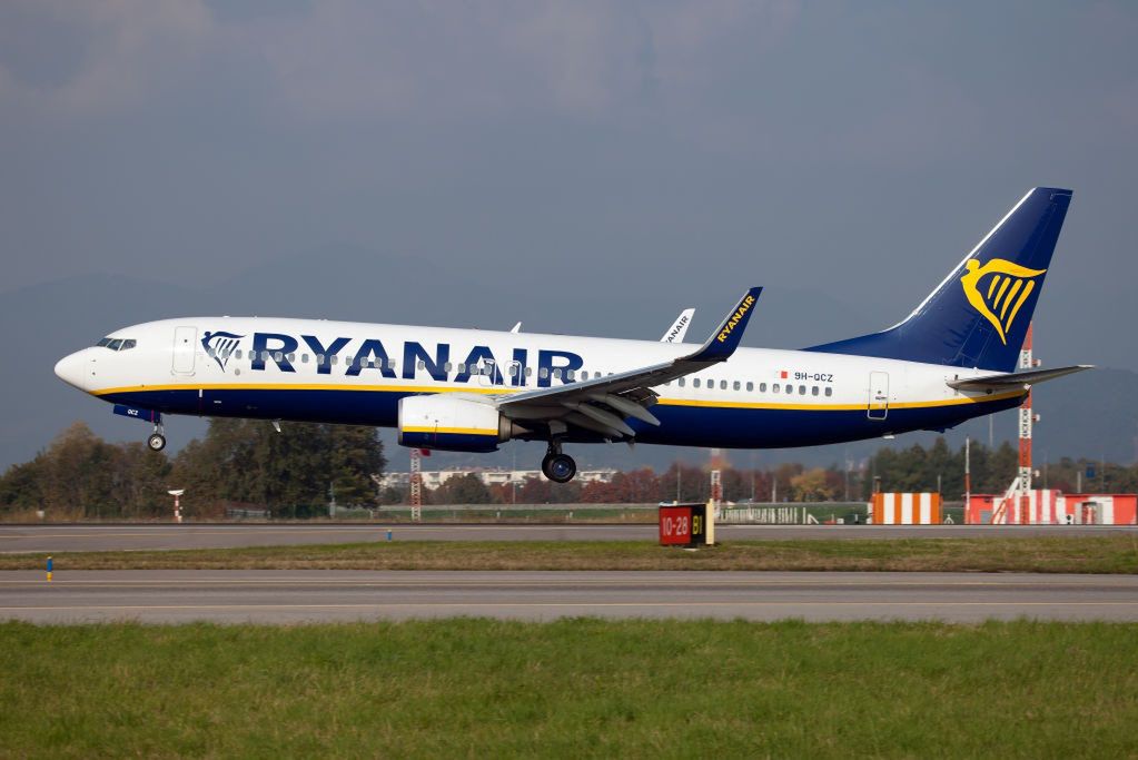 Przyspieszony Black Friday w linii Ryanair. 100 tys. biletów w kuszącej cenie