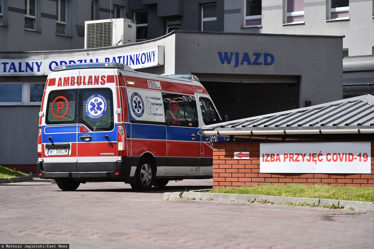 Warszawa. Tragedia w Szpitalu MSWiA. Pacjent wypadł z okna