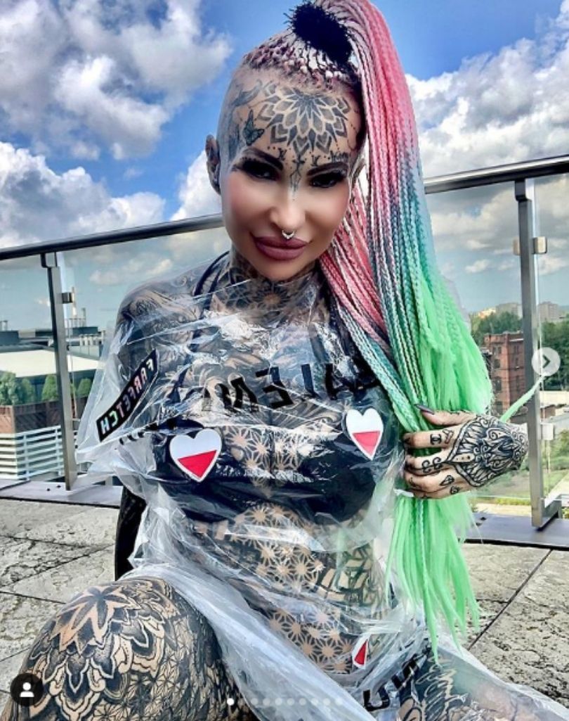 Adrianna Eisenbach z "Królowych życia" prezentuje twarz bez tatuaży