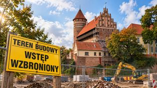 Zamykają zamek na trzy lata. Można wejść tylko do niedzieli