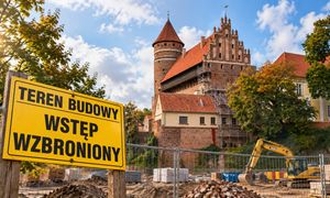 Zamykają zamek na trzy lata. Można wejść tylko do niedzieli