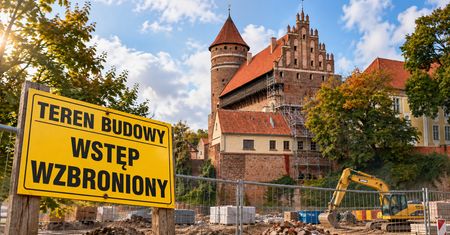 Zamykają zamek na trzy lata. Można wejść tylko do niedzieli