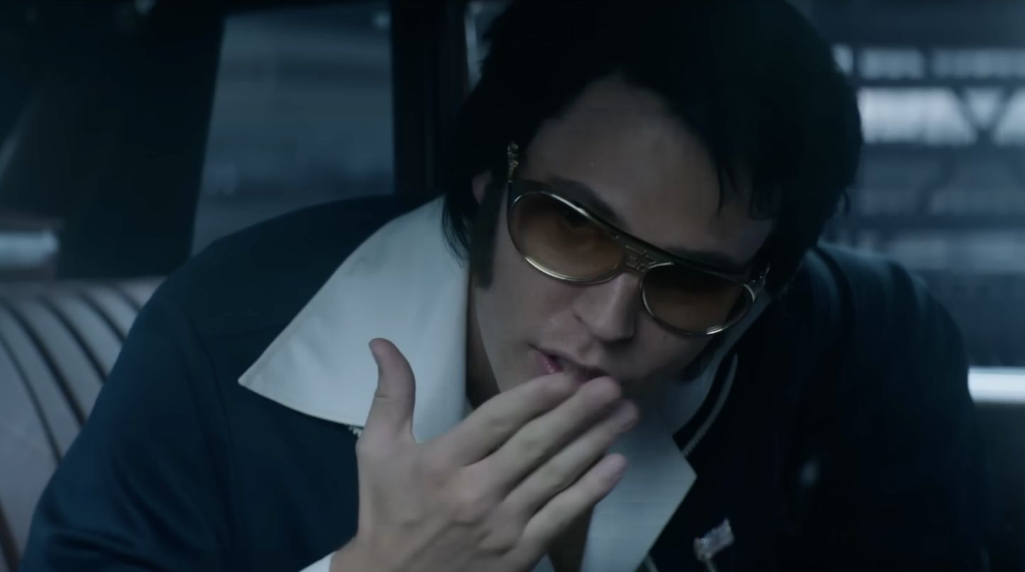 Austin Butler w filmie "Elvis"