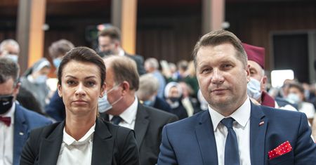 Przemysław Czarnek zwierzył się z historii miłości swojego życia. "Milion lirów"