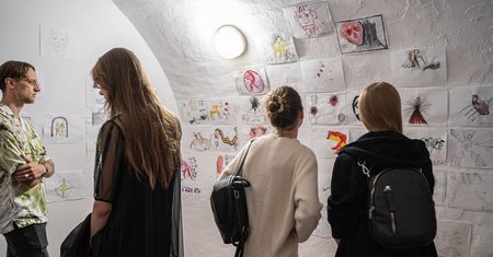 Kuratorskie oprowadzanie po wystawie „OBECNY”