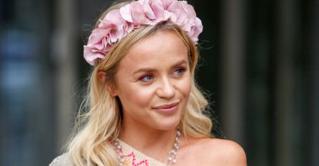 Anna Skura pozuje topless i zapowiada poddanie się operacji: "Ta sesja to moje ostatnie 'goodbye' starej Ani" (ZDJĘCIA)