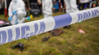 Słupsk: Zwłoki mężczyzny w parku. 19-latek przyznał się do zabójstwa