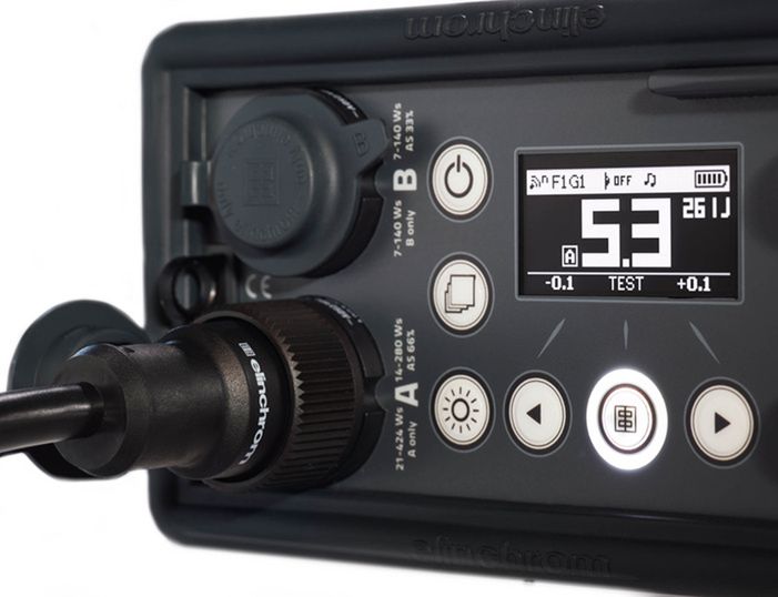 Elinchrom ELB 400 - nowy, przenośny generator z główkami 1