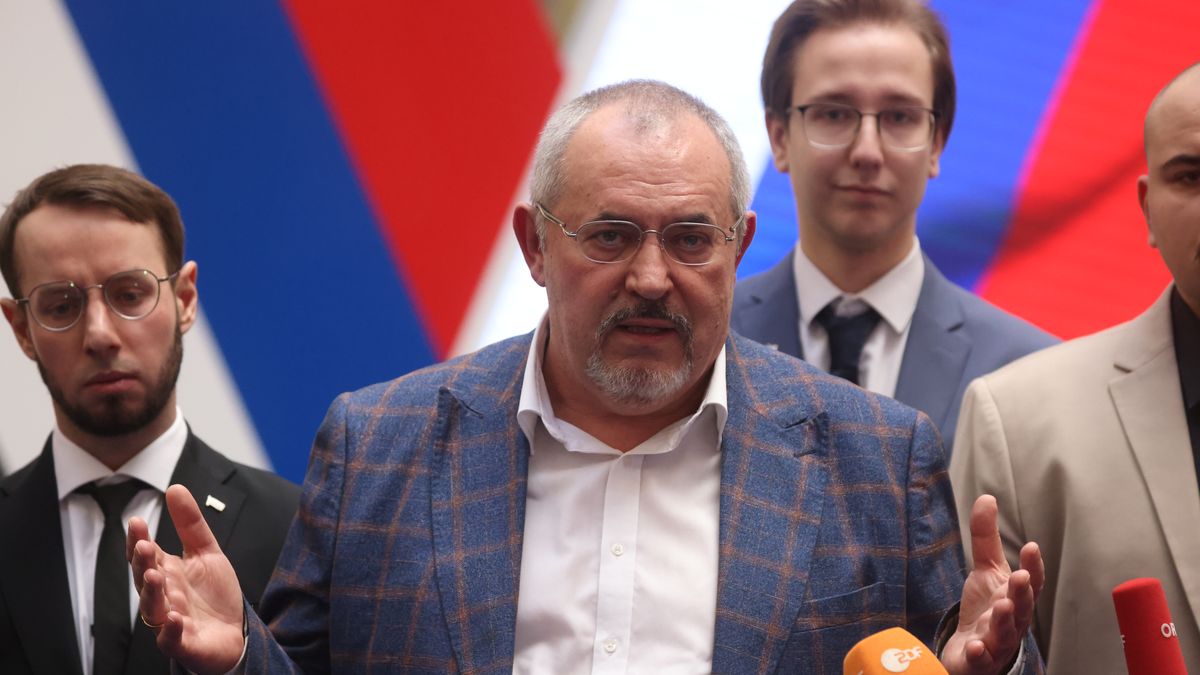 MOSCOW, RUSSIA - FEBRUARY 8: (RUSSIA OUT) Russian politician, the Civic Initiative Party hopeful Boris Nadzhdin speaks to journalists after the meeting at the Central Elections Commission, on February 8, 2024, in Moscow, Russia. Russia's Election Commisson blocked pro-peace politician Boris Nadezhin, from running in the next month presidential elections. Only Vladimir Putin and other 3 candidates, who support the military invasion of Ukraine, are registred as candidates for the 2024 Presidential Elections. (Photo by Contributor/Getty Images)