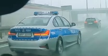Kolumna VIP-ów na ekspresówce. Nagle stało się to. Jest całe nagranie