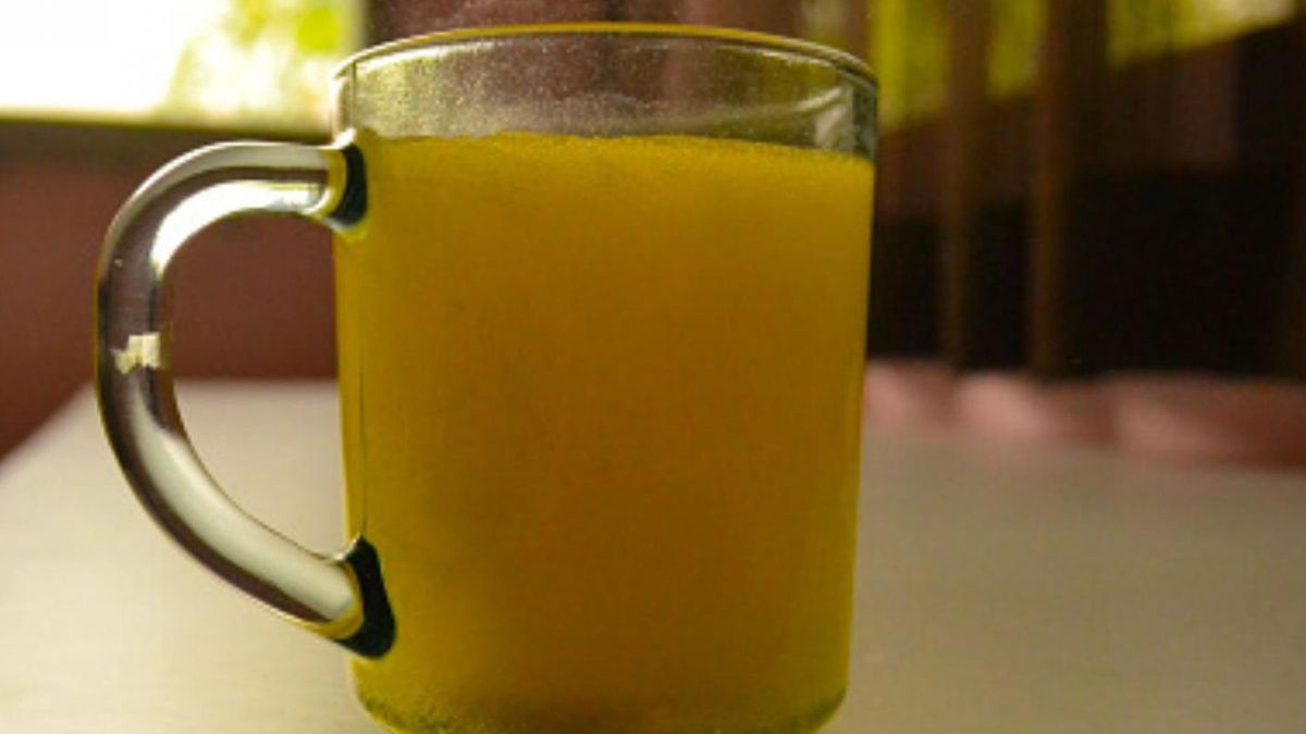 Picie słodzonych soków może przyczynić się do powolnej destrukcji wątroby