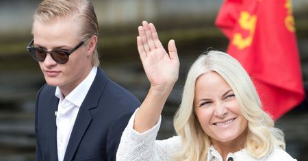 Syn księżnej Mette-Marit oskarżony o 32 przestępstwa. Grozi mu 10 lat więzienia
