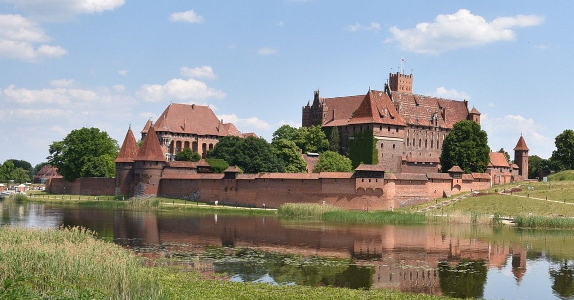 Plany budowy wiatraków w powiecie malborskim a miejsce zamku na liście UNESCO