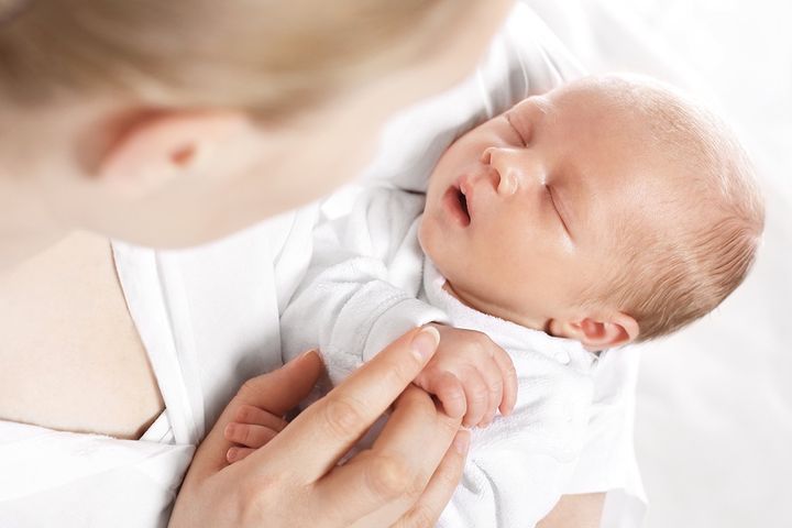 Zespół przetrwałego nadciśnienia płucnego noworodka objawia się m.in. niewydolnością oddechową