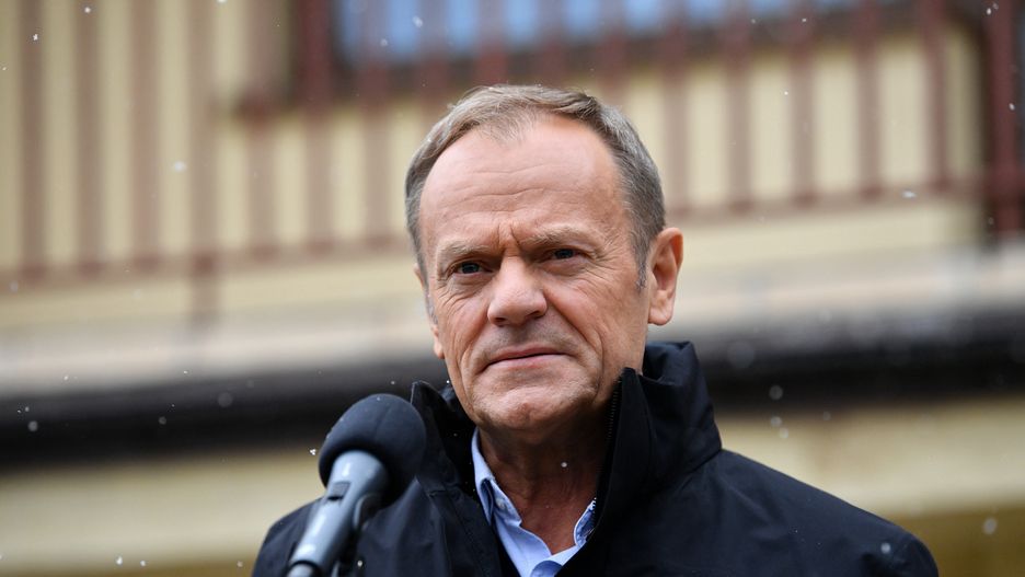 Donald Tusk potępił premiera Mateusza Morawieckiego, który pogratulował Viktorowi Orbanowi zwycięstwa w wyborach 