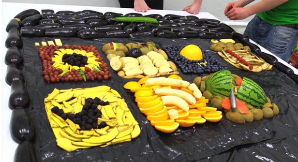 iPhone 5 zrobiony z warzyw i owoców! [wideo]