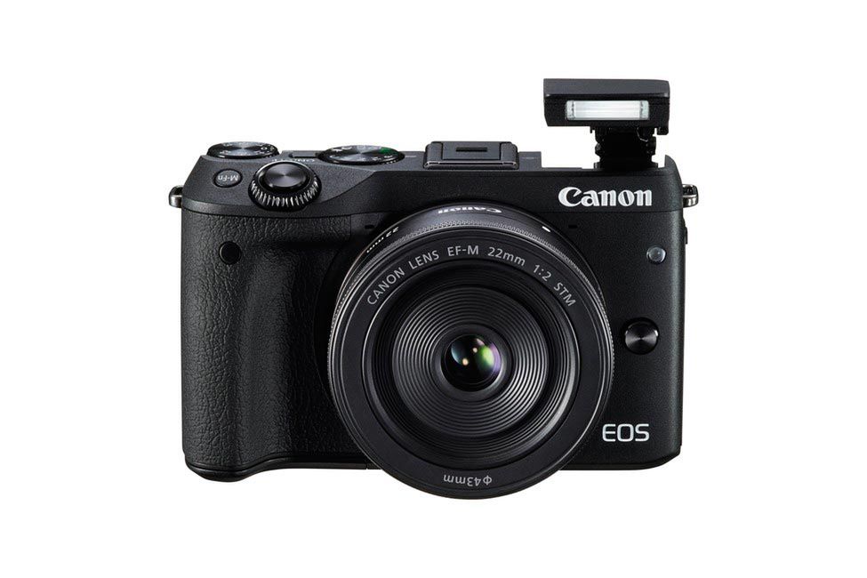 Canon EOS M3 - bezlusterkowiec z lepszą ergonomią i matrycą 24 Mpix 2