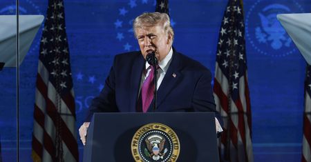 Trump ogłasza blokadę irańskich portów