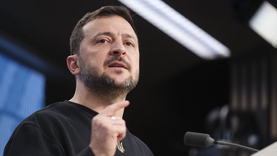 EU Summit
BRUSSELS, BELGIUM - OCTOER 17:  President of Ukraine Volodymyr Zelenskyy talks to media during an EU Summit in the Justus Lipsius building, the EU Council headquarter on October 17, 2024 in Brussels, Belgium. Ukraine's President Volodymyr Oleksandrovytch Zelensky proposes, at the EU Council, to deploy a non-nuclear deterrence package on its territory to force Russia to the negotiating table and protect itself from future aggression.(Photo by Thierry Monasse/Getty Images)
Thierry Monasse