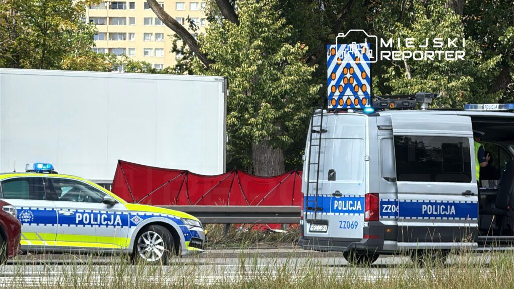 Kolejny śmiertelny wypadek motocyklisty na Wisłostradzie. Trzy pasy są zablokowane