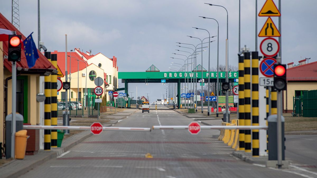 Zakaz wjazdu aut na rosyjskich tablicach rejestracyjnych obowiązuje od weekendu