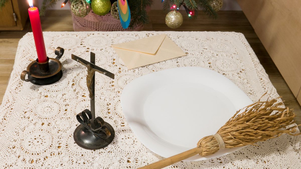 Ile Polacy wkładają do koperty księdzu po kolędzie?