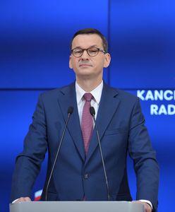 Konferencja Mateusza Morawieckiego i ministra ds. UE Konrada Szymańskiego