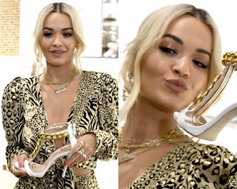 Wzruszona Rita Ora posyła buziaczki znad sandała...