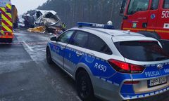 Śląsk. Autostrada A1 w stronę Gliwic zablokowana po wypadku w Woźnikach. Zderzenie ciężarówek