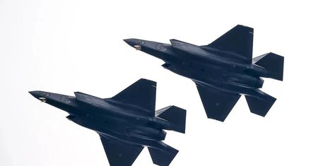 Znów pojawiły się na niebie. Włoskie myśliwce F-35 wróciły do Polski