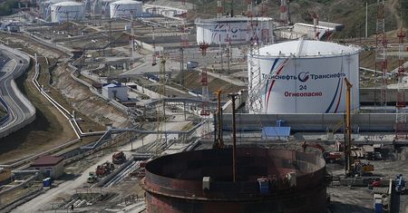 Duży terminal naftowy Rosji w ogniu. Po uderzeniu dronów Ukrainy