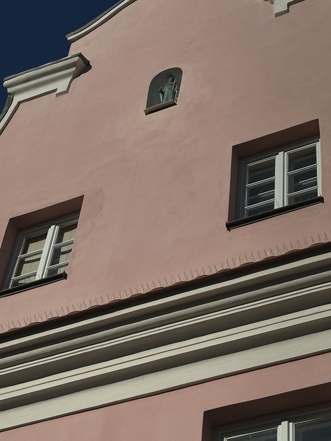 Figurka Kazimierza Wielkiego pojawiła się na Domu Esterki.