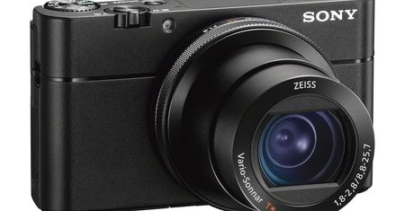 Kompakt Sony RX100 VA - rozdwojenie fotograficznej jaźni? Pomysł dobry ale… [AKT]
