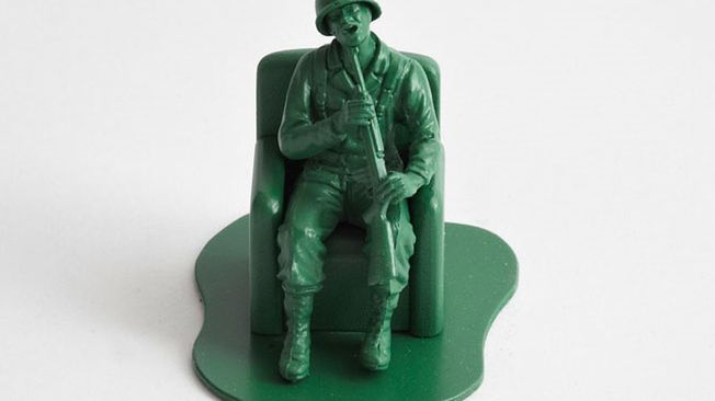 Ofiary wojny, czyli zabawki zdecydowanie nie dla dzieci 1