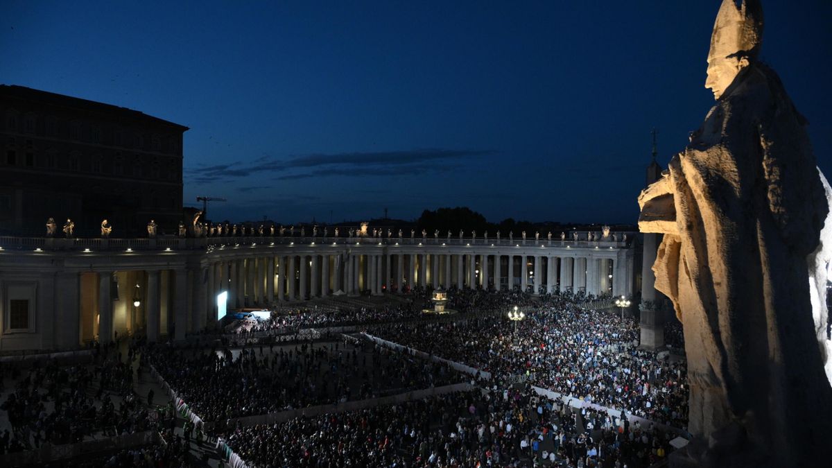 Kardynałowie nie wybrali nowego papieża 