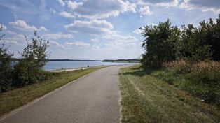 Zagłębie Dąbrowskie: Odkryj miejsce, które zachwyca. Idealne na rower, rolki lub spacer